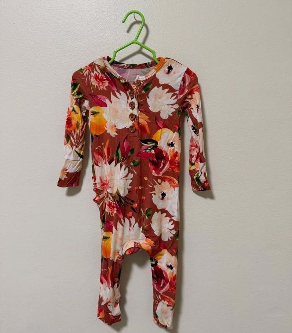Posh Peanut Bamboo Long Sleeve Ruffled Henley Romper Leonora Size 18-24M